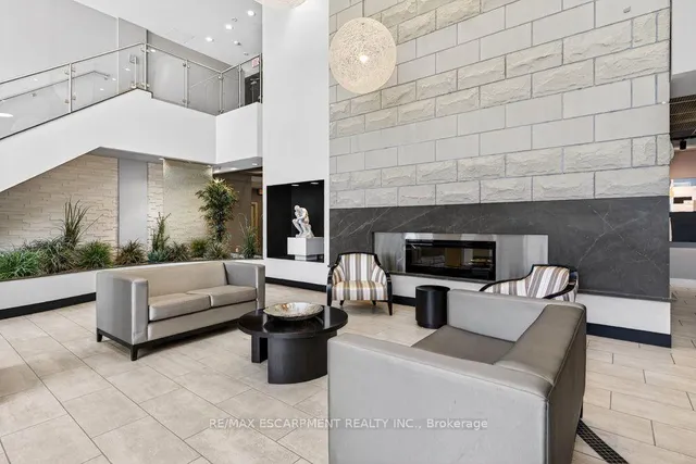 551 Maple Ave #612, Burlington 5