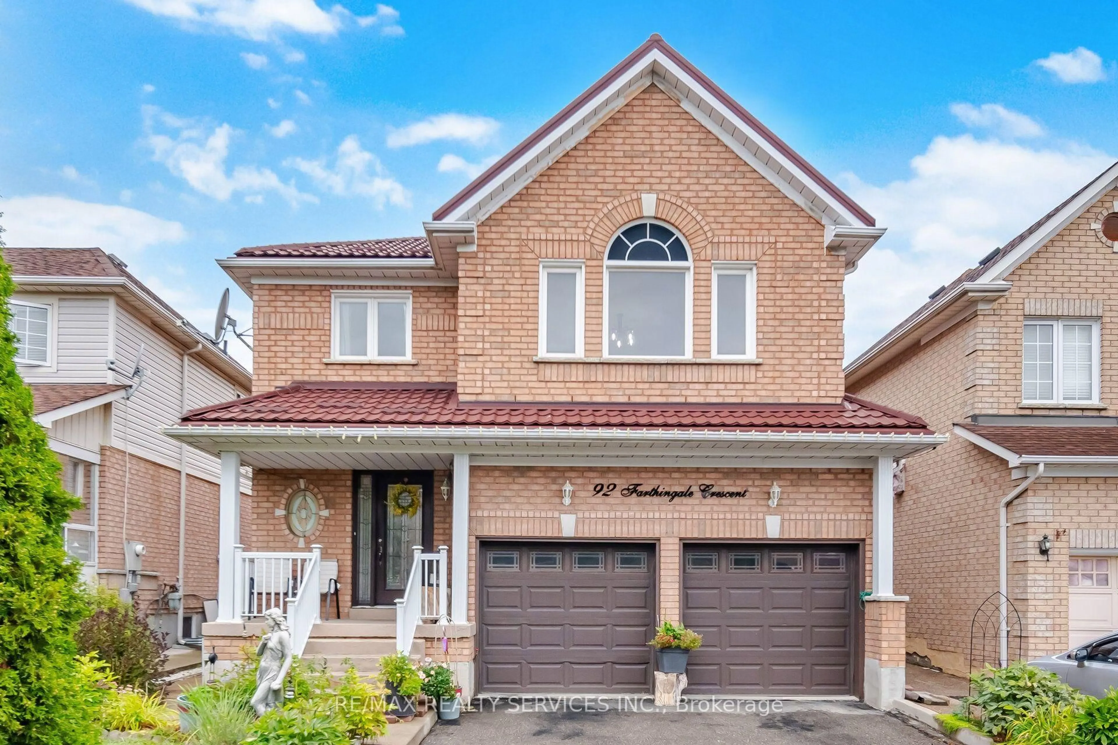 Home with brick exterior material, street for 92 Farthingale Cres, Brampton Ontario L7A 1W8