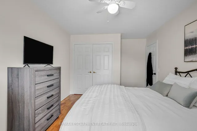 4013 Jarvis Cres, Burlington 4