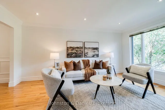 12 Jason Cres, Halton Hills 2