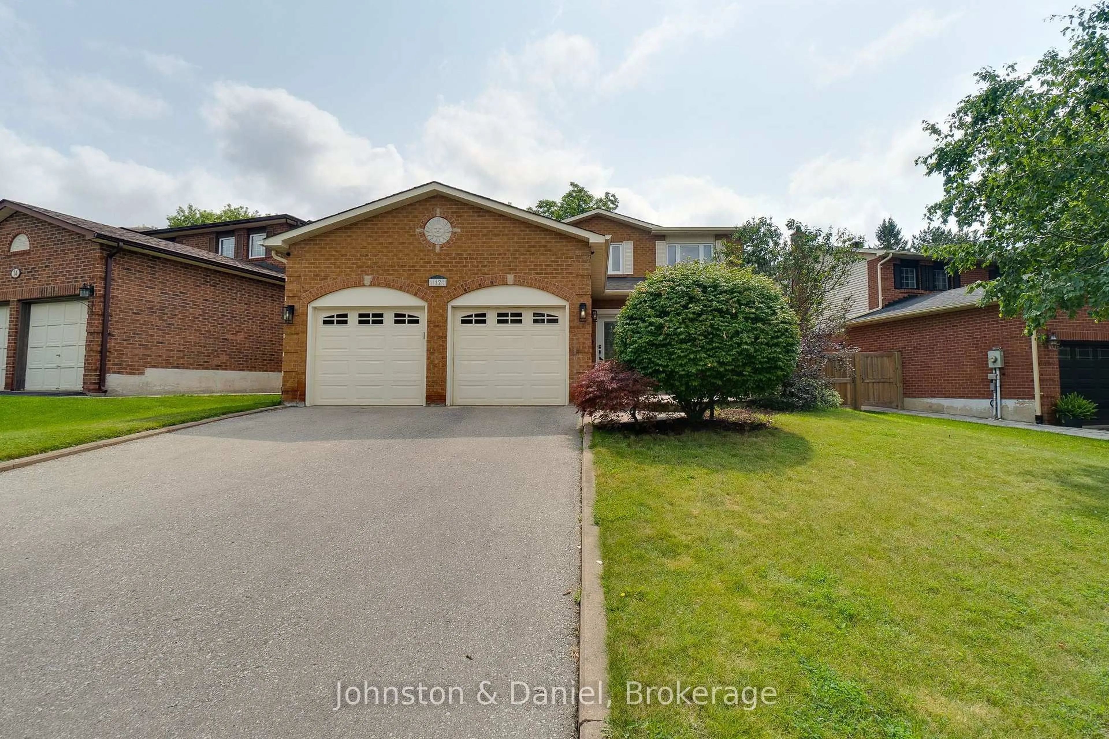 Unknown for 12 Jason Cres, Halton Hills Ontario L7G 4Z4