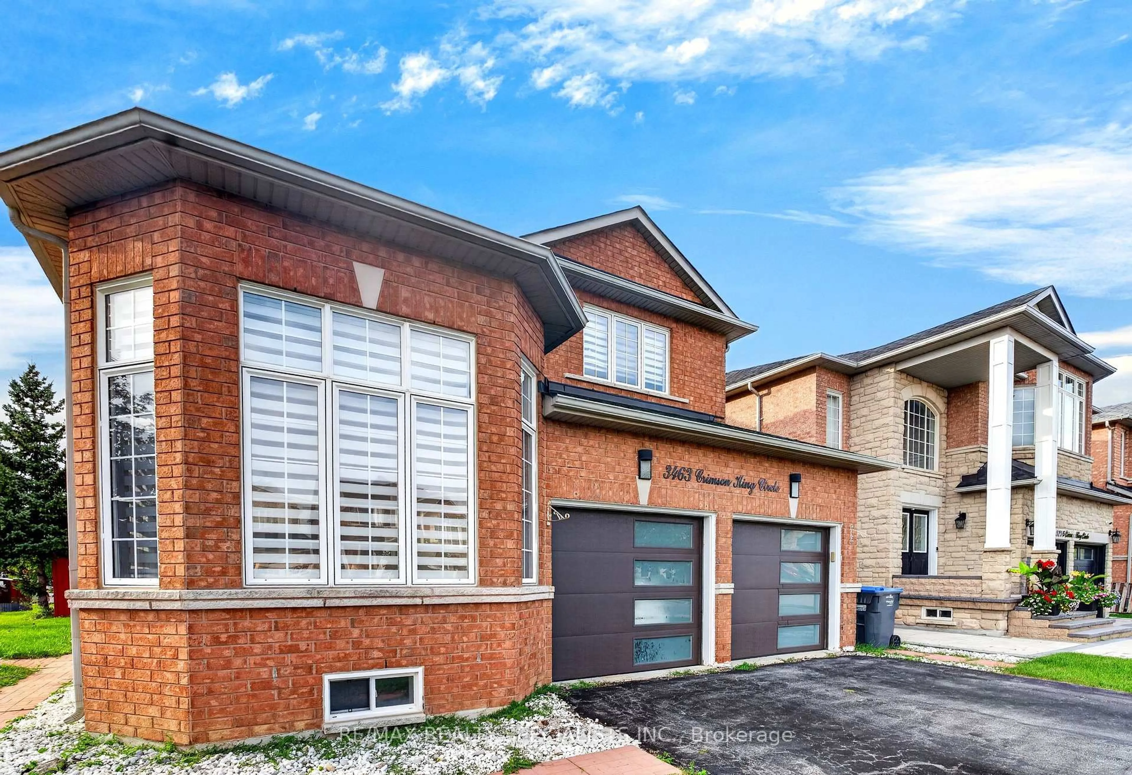 Home with brick exterior material, street for 3463 Crimson King Circ, Mississauga Ontario L5N 8M9
