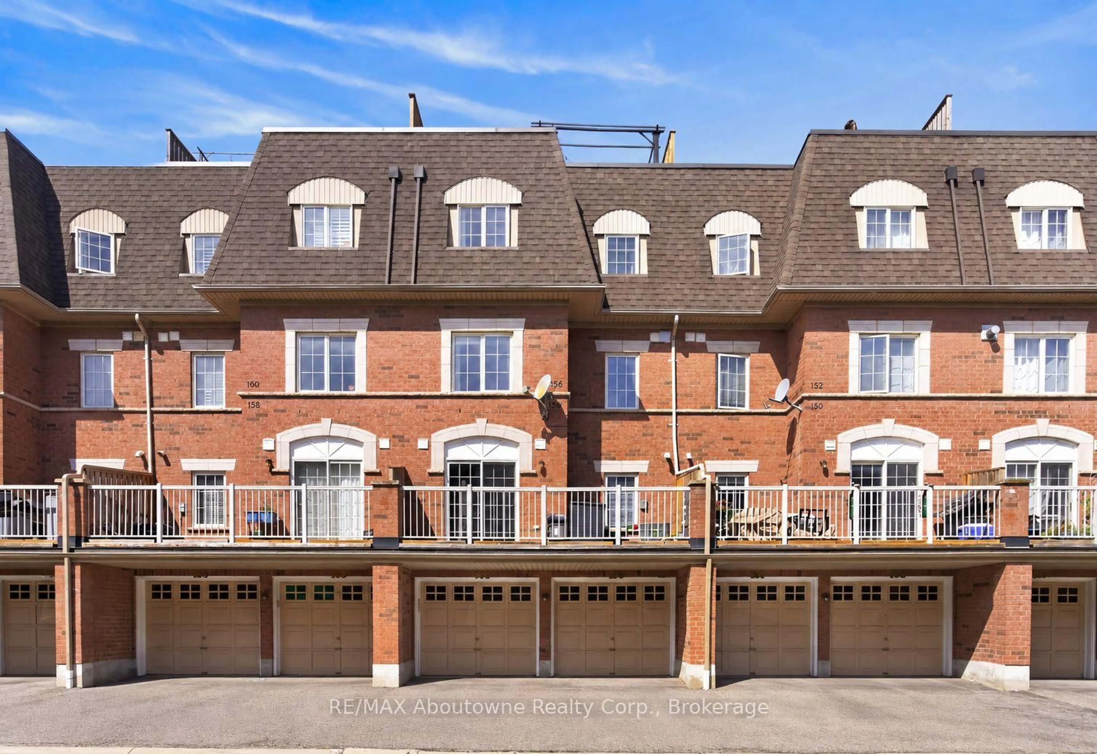 Home with brick exterior material, street for 601 Shoreline Dr #156, Mississauga Ontario L5B 4K1