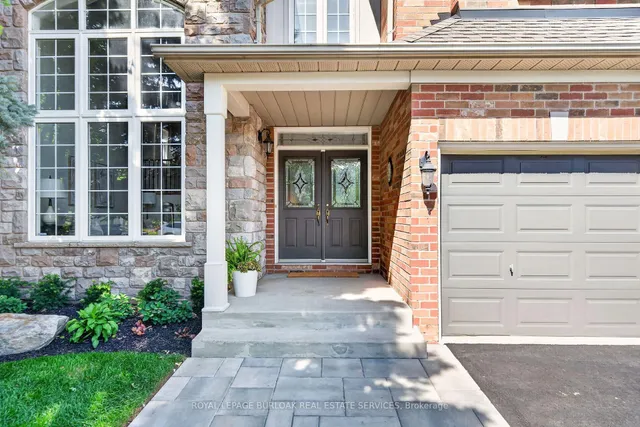 2203 Turnberry Rd, Burlington 2