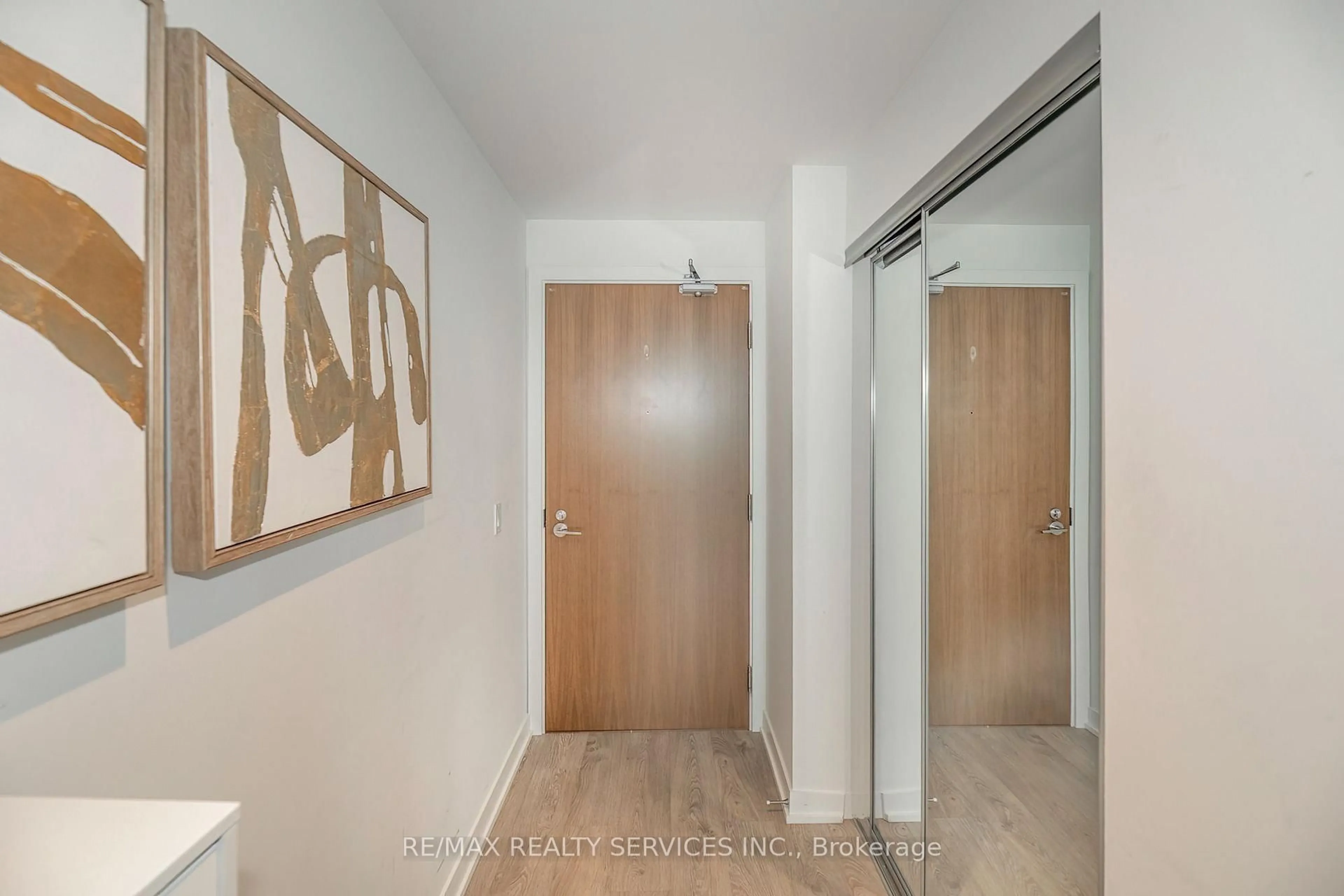 Unknown for 1926 Lake Shore Blvd #1616, Toronto Ontario M6S 1A1