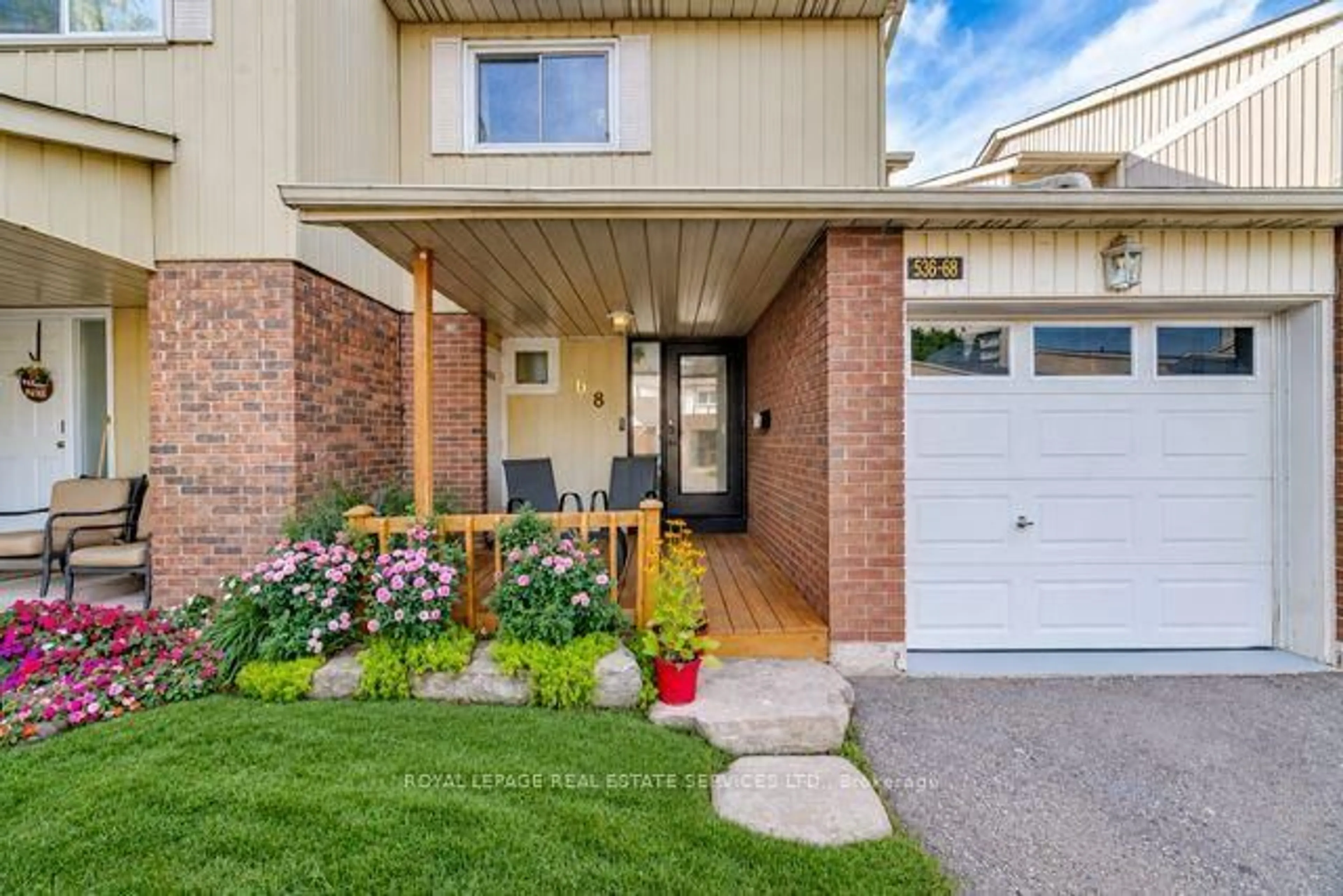 Home with brick exterior material, street for 536 Sheraton Rd #68, Burlington Ontario L7L 4B2