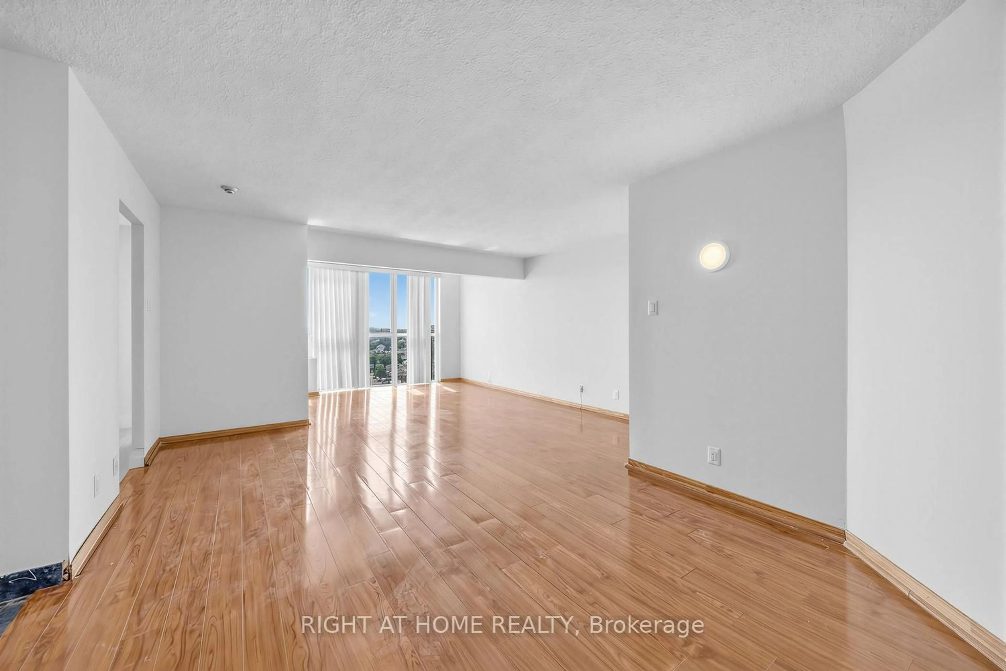 A pic of a room for 41 Markbrook Lane #1711, Toronto Ontario M9V 5E6