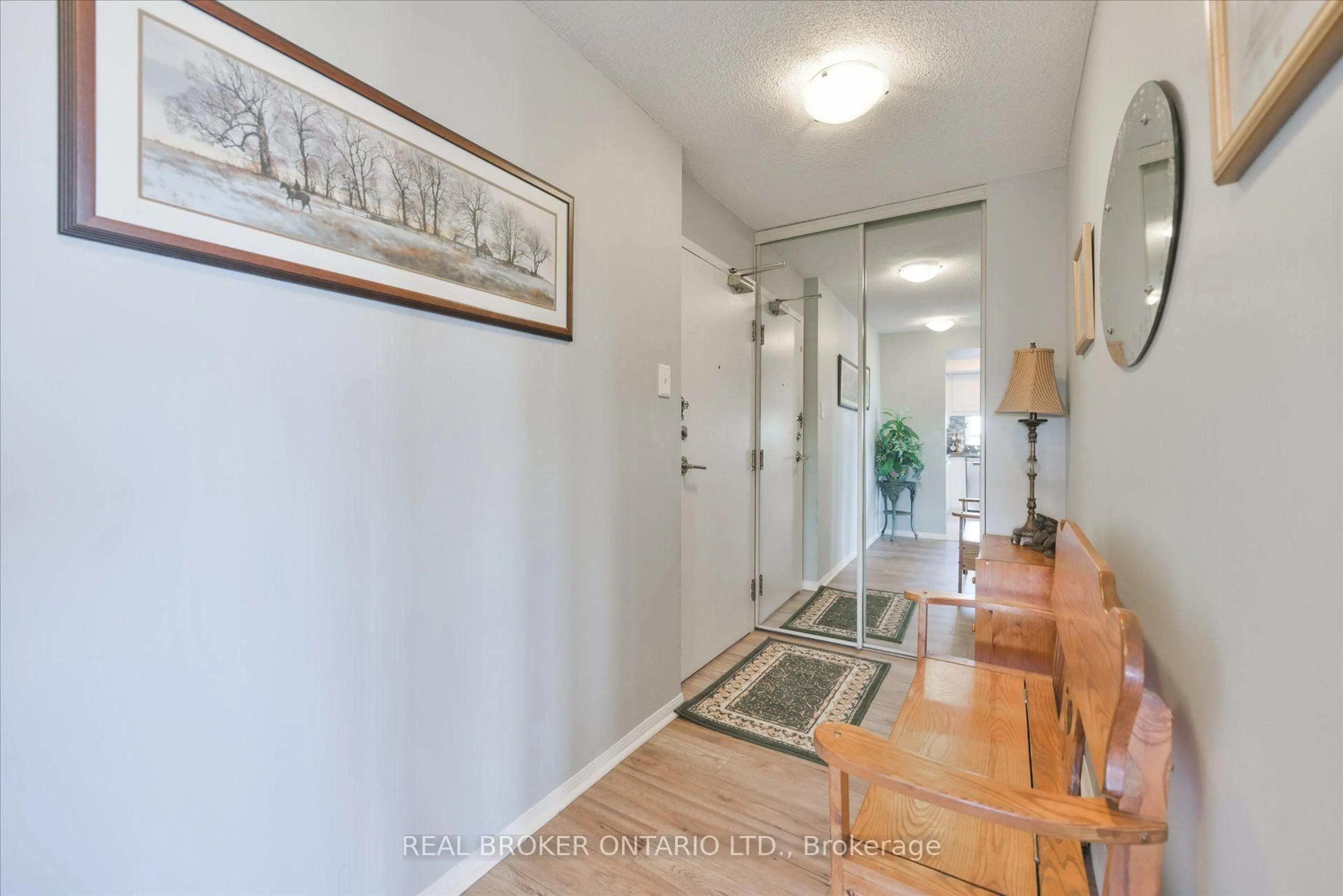 Indoor entryway for 600 Rexdale Blvd #403, Toronto Ontario M9W 6T4