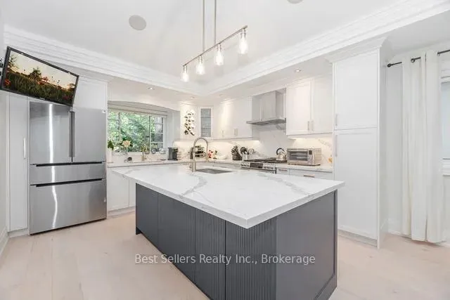 1595 Calverton Crt, Mississauga 5