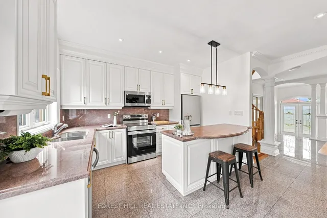 1006 Briar Hill Ave, Toronto 3