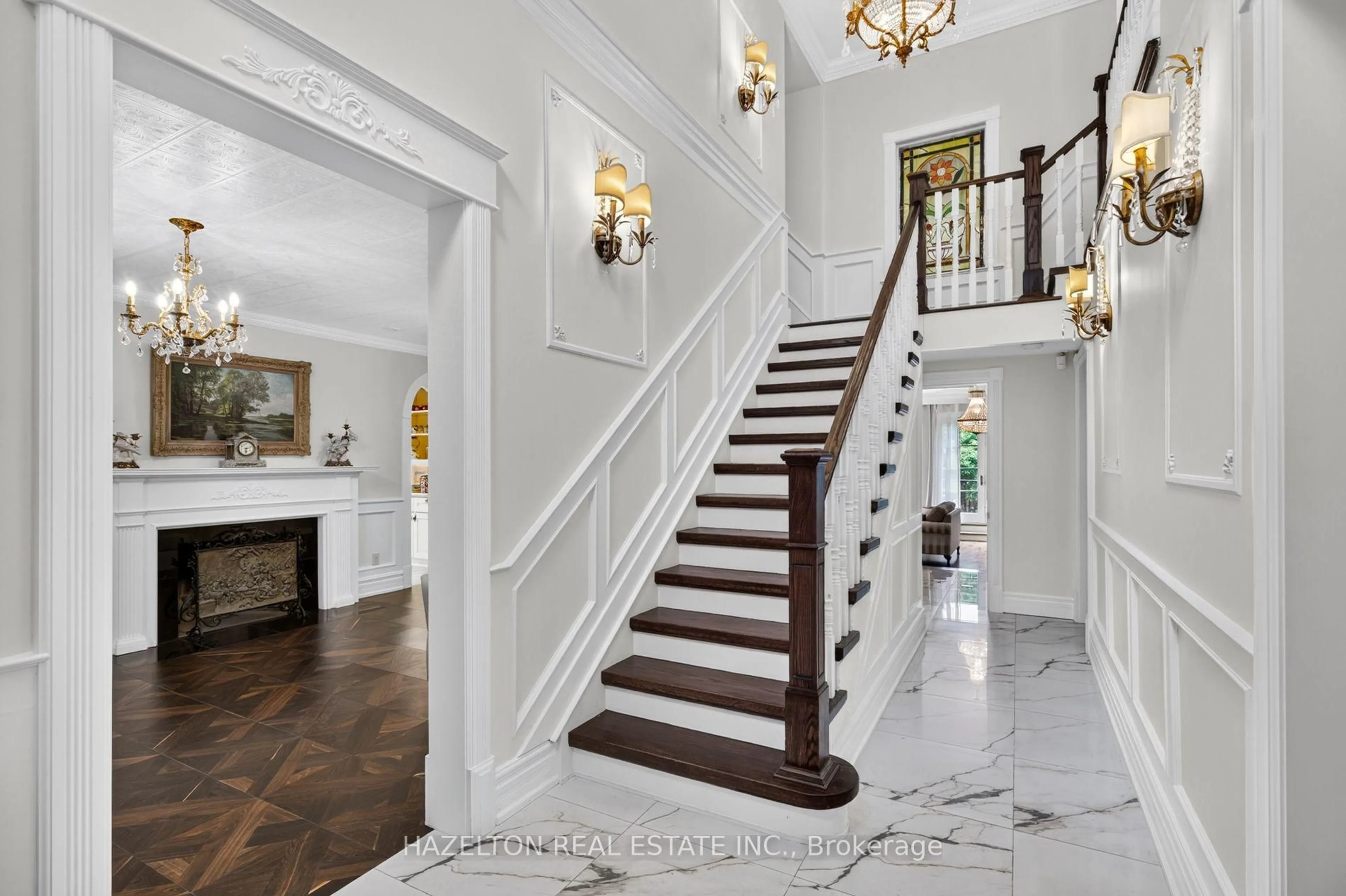 Indoor foyer for 246 Riverside Dr, Toronto Ontario M6S 4A9