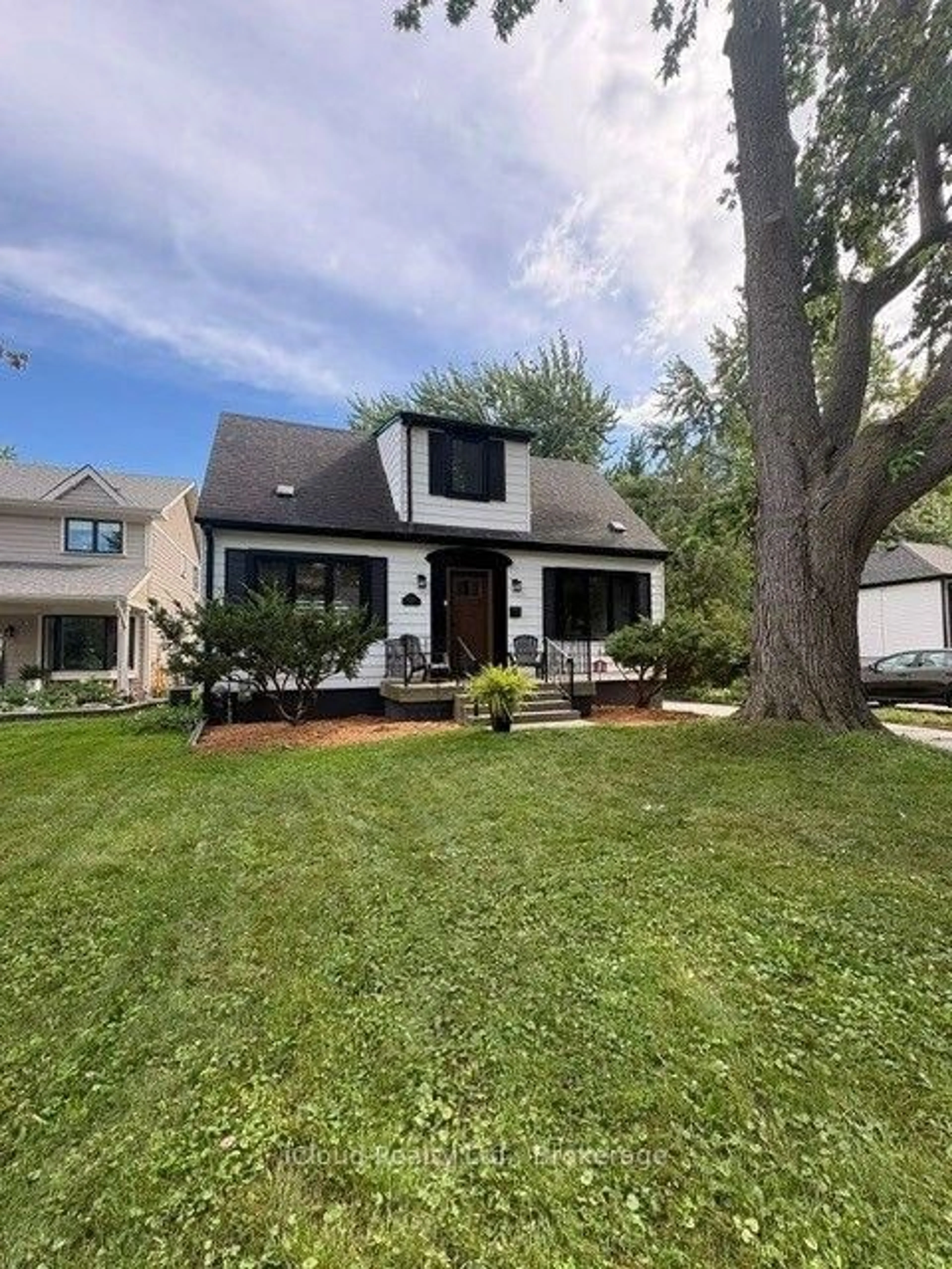 Unknown for 2356 Fassel Ave, Burlington Ontario L7R 3P3