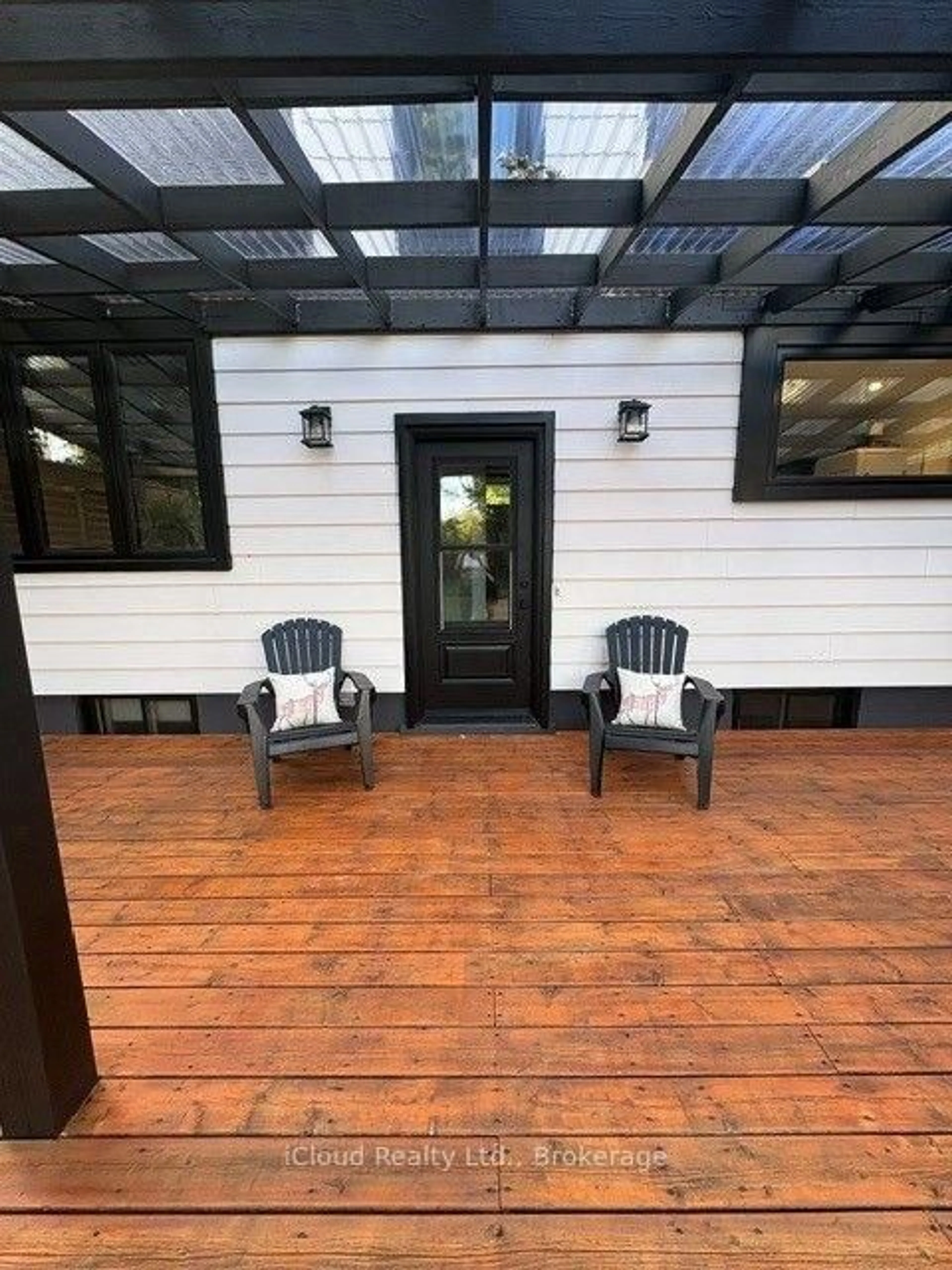 Patio, street for 2356 Fassel Ave, Burlington Ontario L7R 3P3