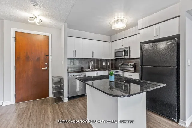 310 Burnhamthorpe Rd #401, Mississauga 5