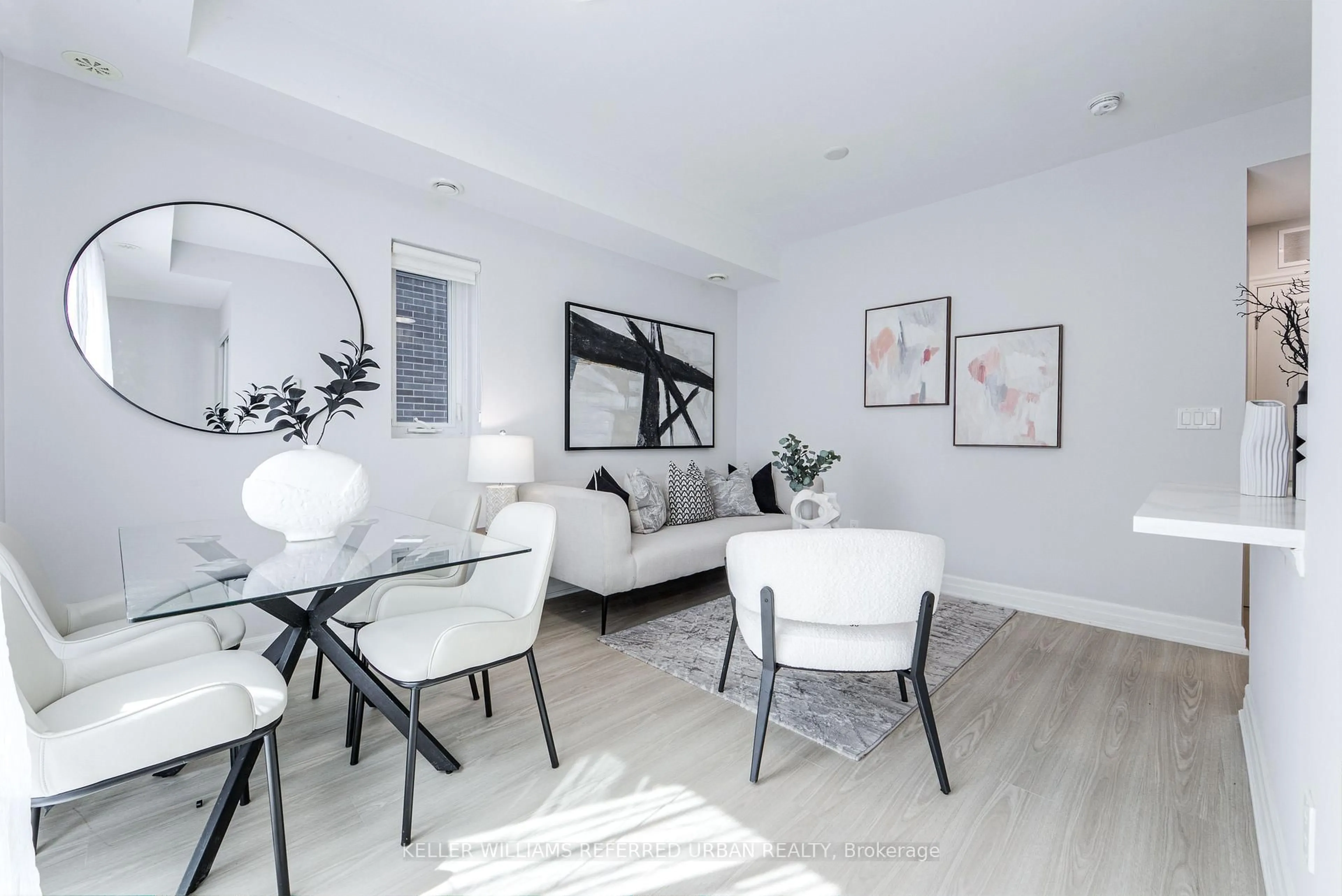 Unknown for 370 Wallace Ave #802, Toronto Ontario M6P 3P2