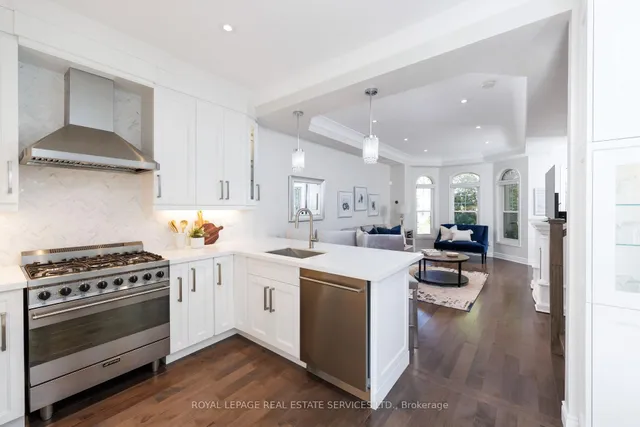 184 Gatwick Dr, Oakville 3