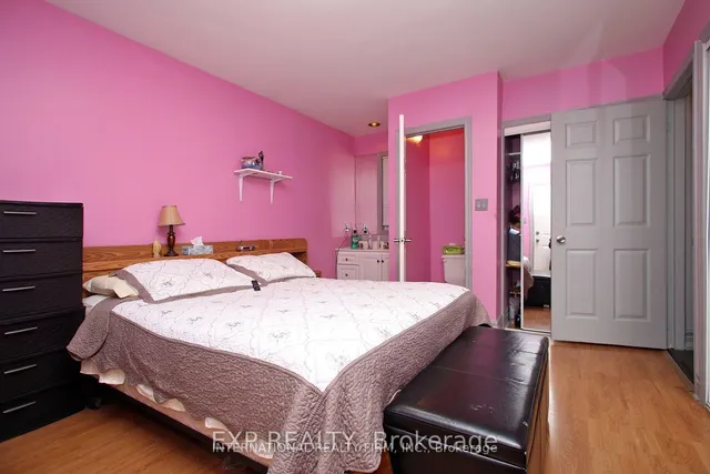 221 Church St, Toronto 5