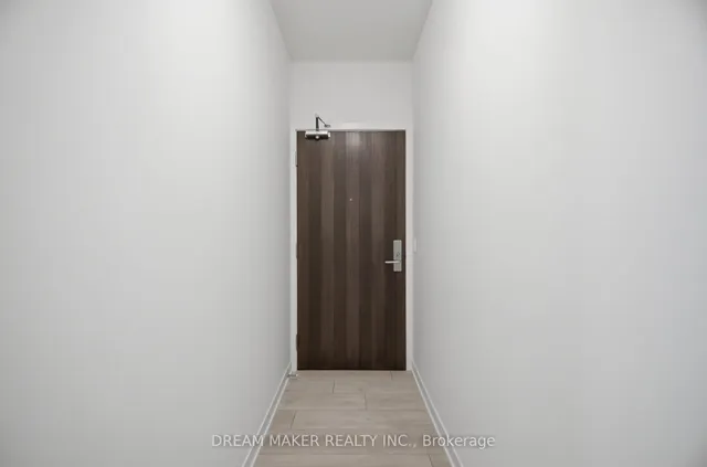 38 Annie Craig Dr #511, Toronto 4