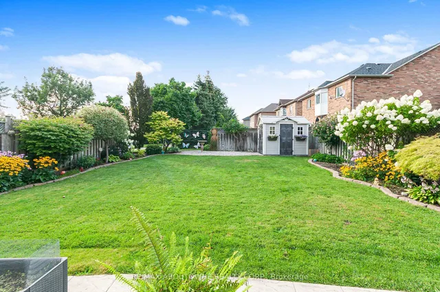 817 Brass Winds Pl, Mississauga 2