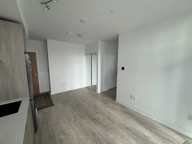 65 Annie Craig Dr #402, Toronto 3