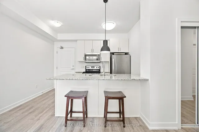 2486 Old Bronte Rd #203, Oakville 2