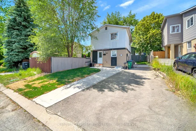 19 Horseshoe Crt, Brampton 3
