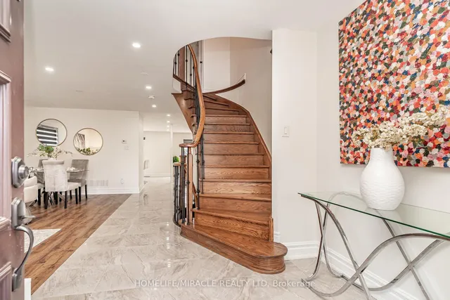 5 Octillo Blvd, Brampton 4