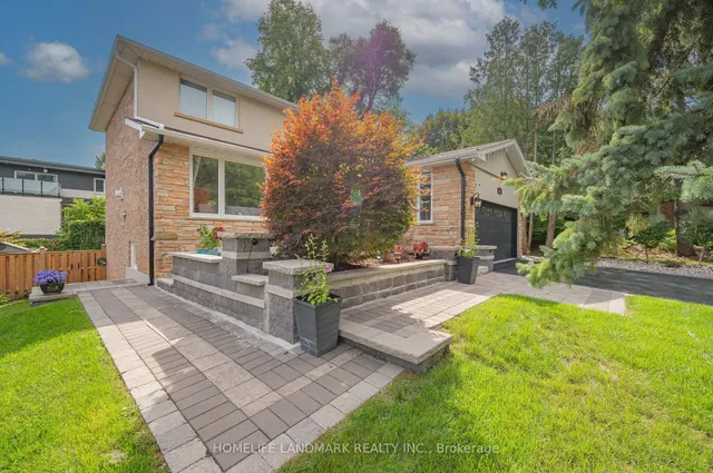 21 Bearwood Dr, Toronto 2