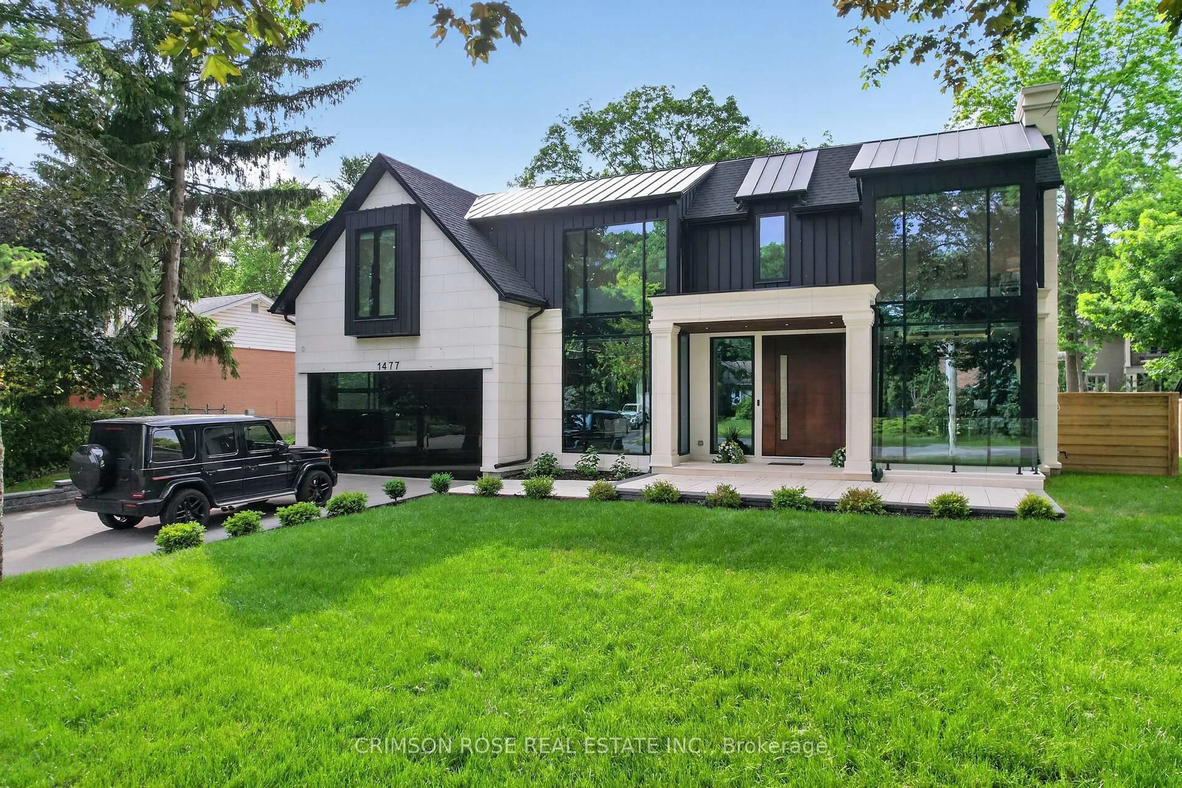 Home with brick exterior material, street for 1477 Duncan Rd, Oakville Ontario L6J 2R5