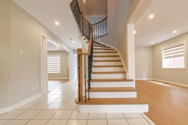 3557 old orchard park Dr, Mississauga 4