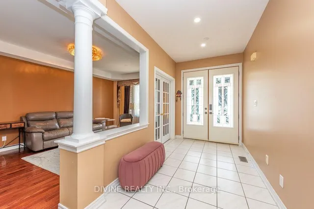 4911 Maxine Pl, Mississauga 4