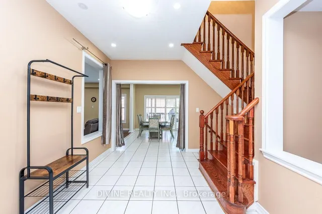 4911 Maxine Pl, Mississauga 5