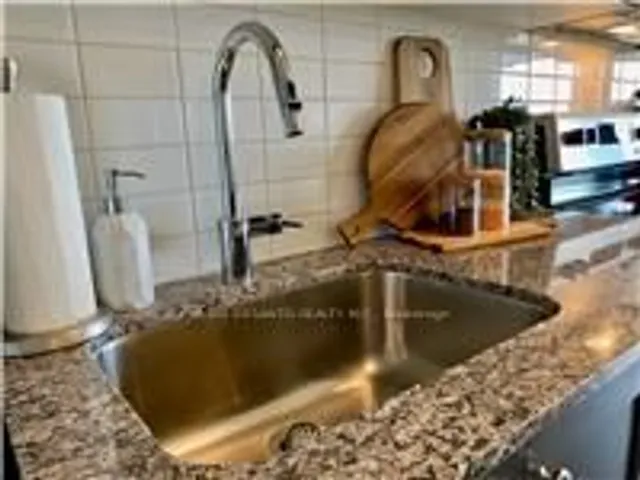 3006 William Cutmore Blvd #319, Oakville 4
