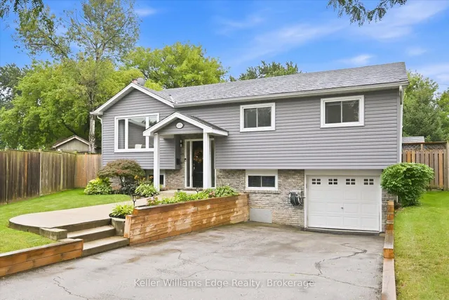 2372 Cayuga Crt, Burlington 3