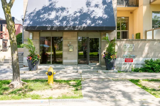 4 Elsinore Path #514, Toronto 2