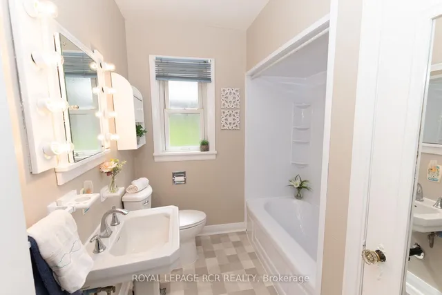 14 Elizabeth St, Orangeville 4