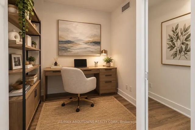 297 Oak Walk Dr #1605, Oakville 5