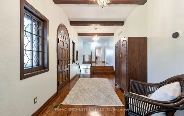 14902 Mount Pleasant Rd, Caledon 5