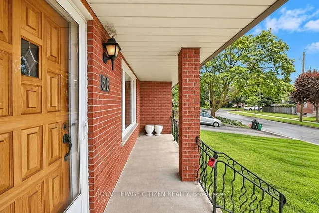 56 Calvington Dr, Toronto 4