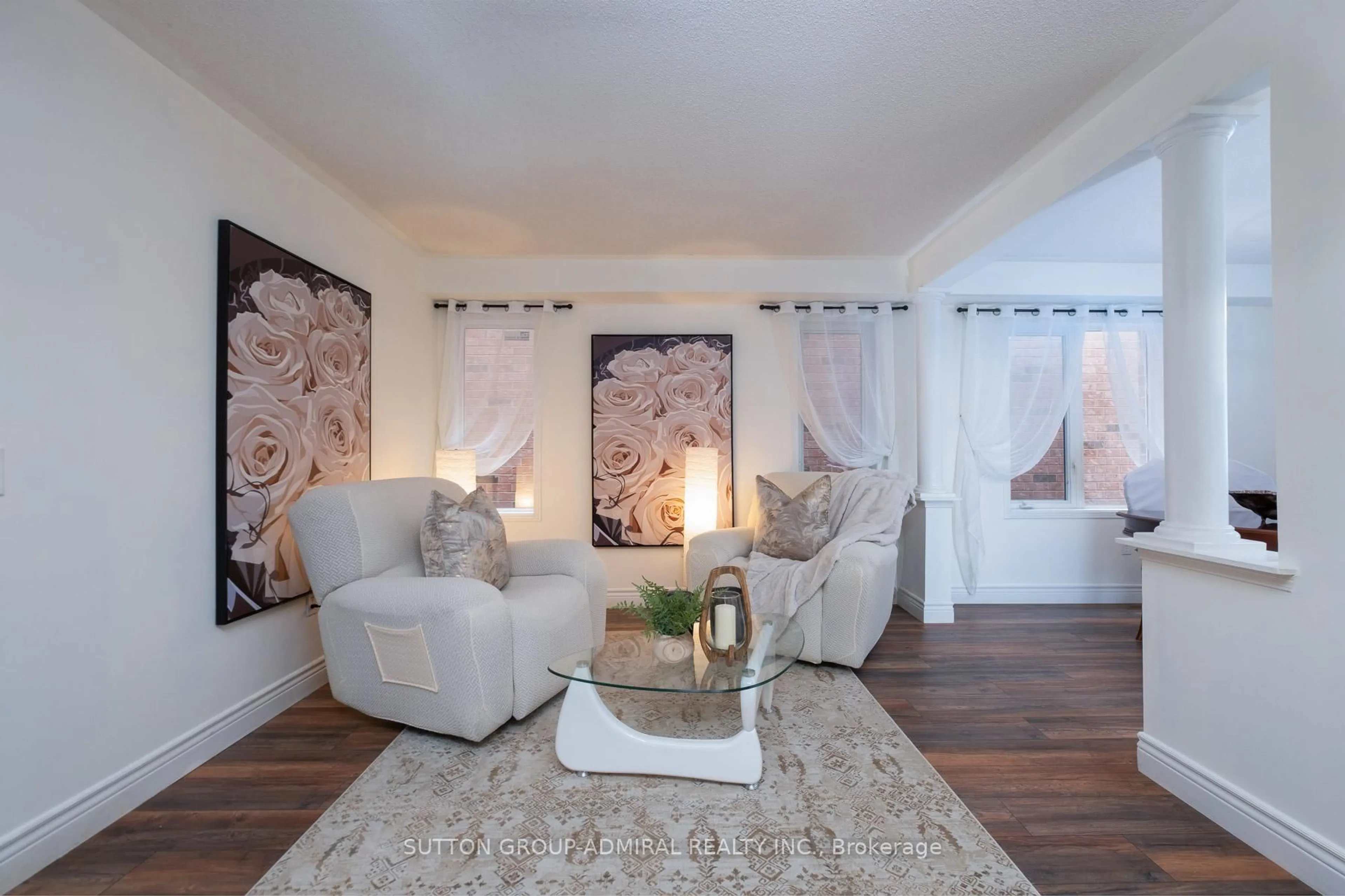 Living room with furniture, wood/laminate floor for 43 Crestridge Dr, Caledon Ontario L7E 2T9