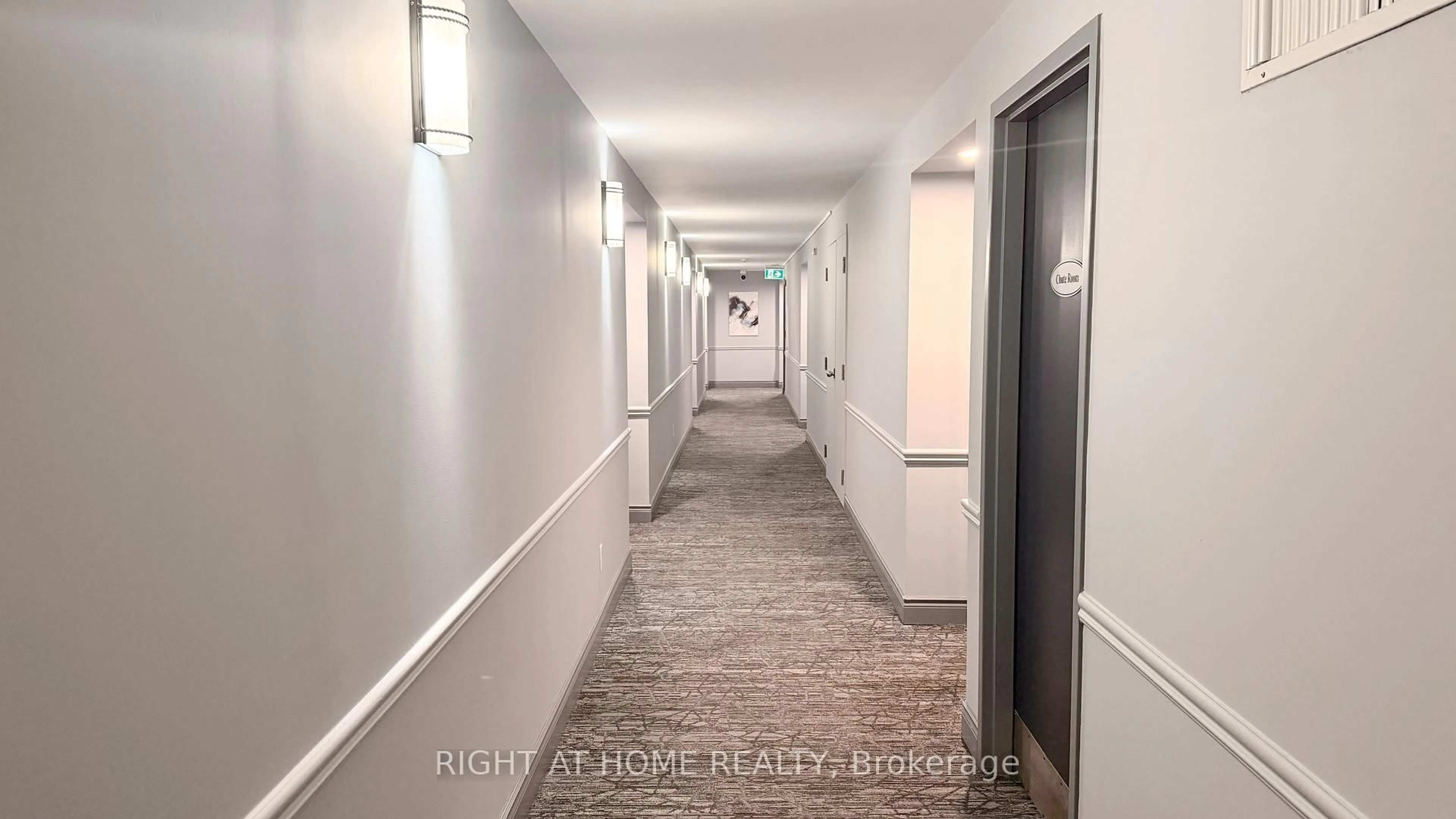 Unknown for 2300 Parkhaven Blvd #308, Oakville Ontario L6H 6V9