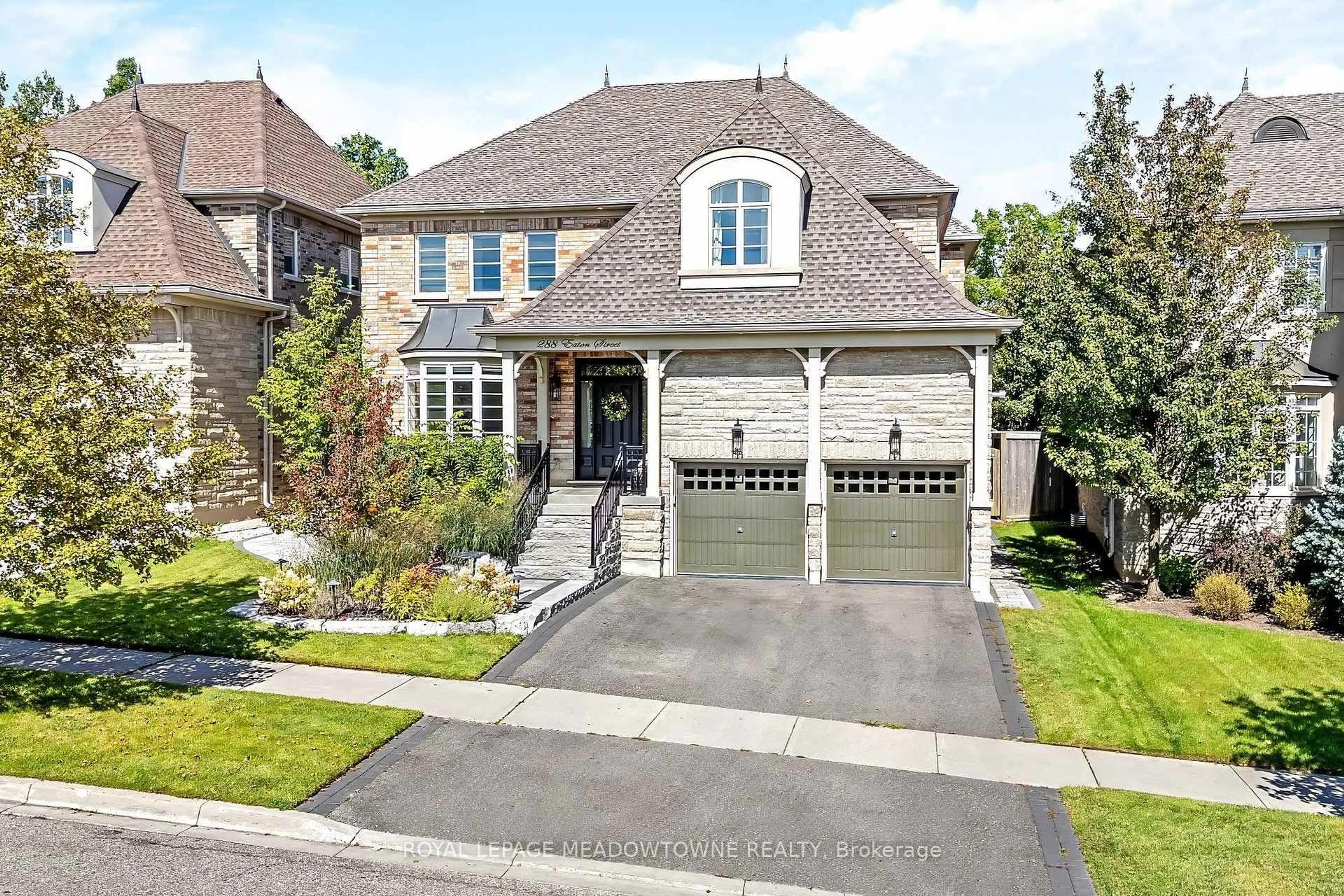 Home with brick exterior material, street for 288 Eaton St, Halton Hills Ontario L7G 6N8