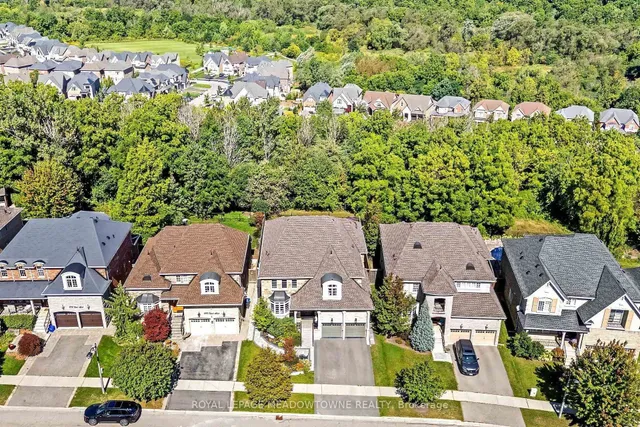 288 Eaton St, Halton Hills 2