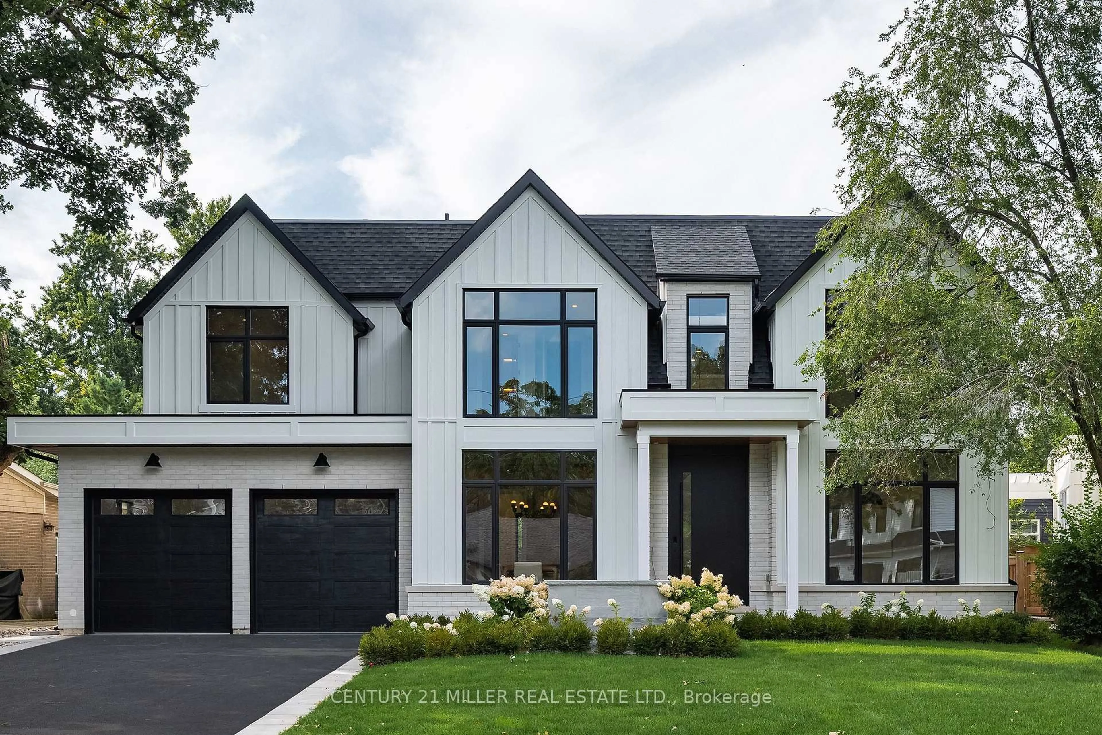 Home with brick exterior material, street for 61 Highland Rd, Oakville Ontario L6K 1S8