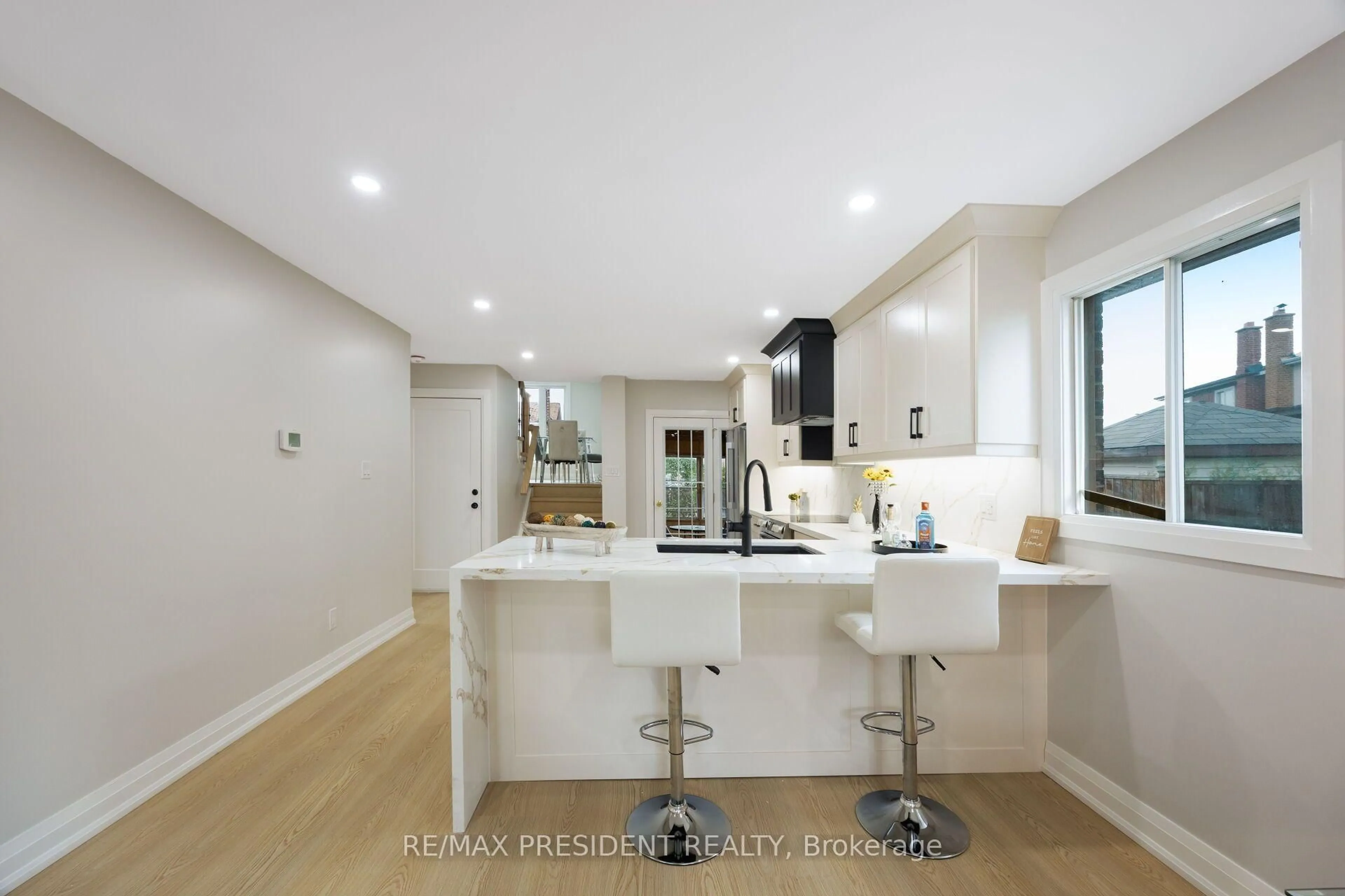 Contemporary kitchen, ceramic/tile floor for 5 Simmons Blvd, Brampton Ontario L6V 3V3