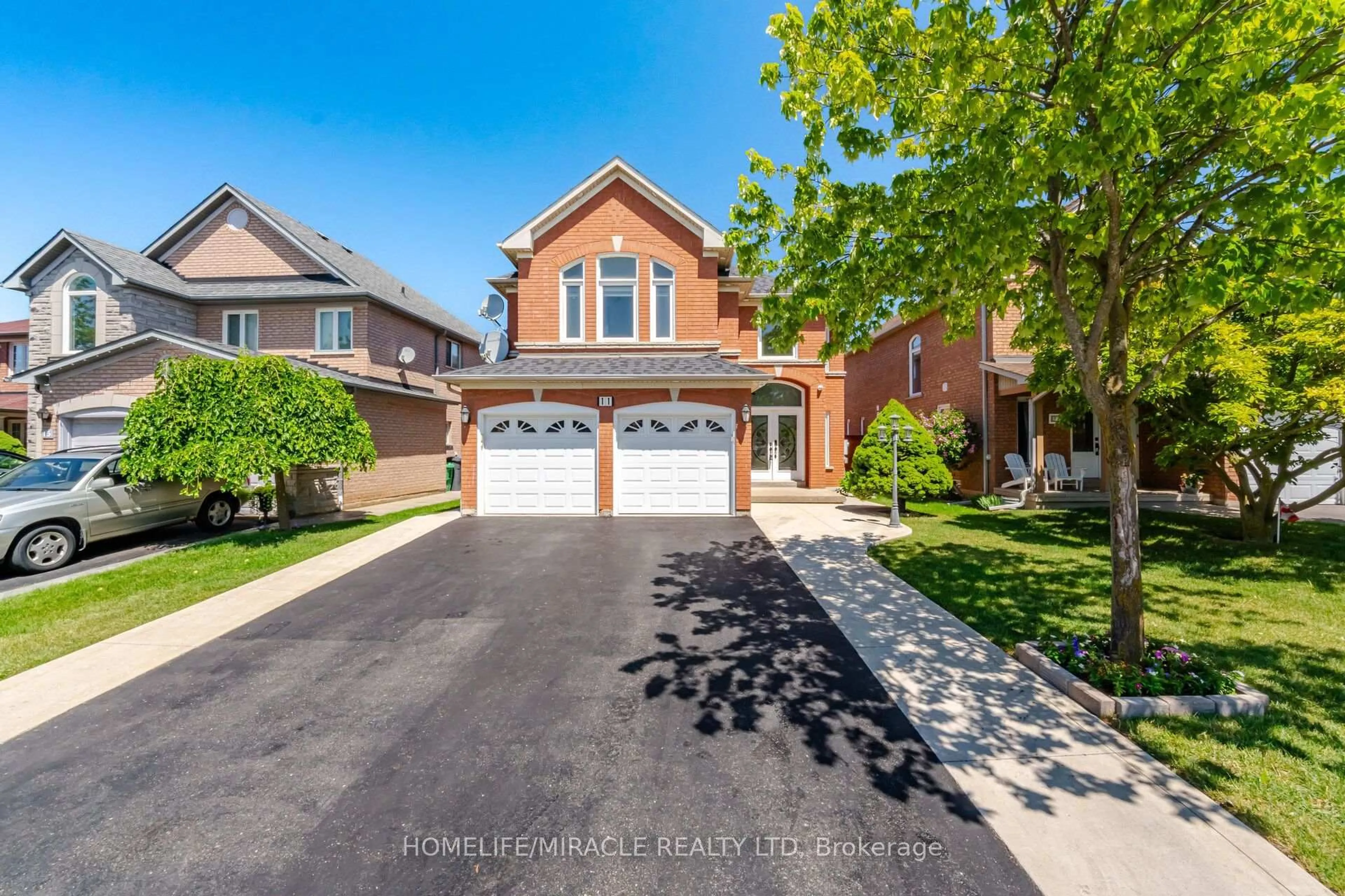 Home with brick exterior material, street for 11 Barleyfield Rd, Brampton Ontario L6R 1R4