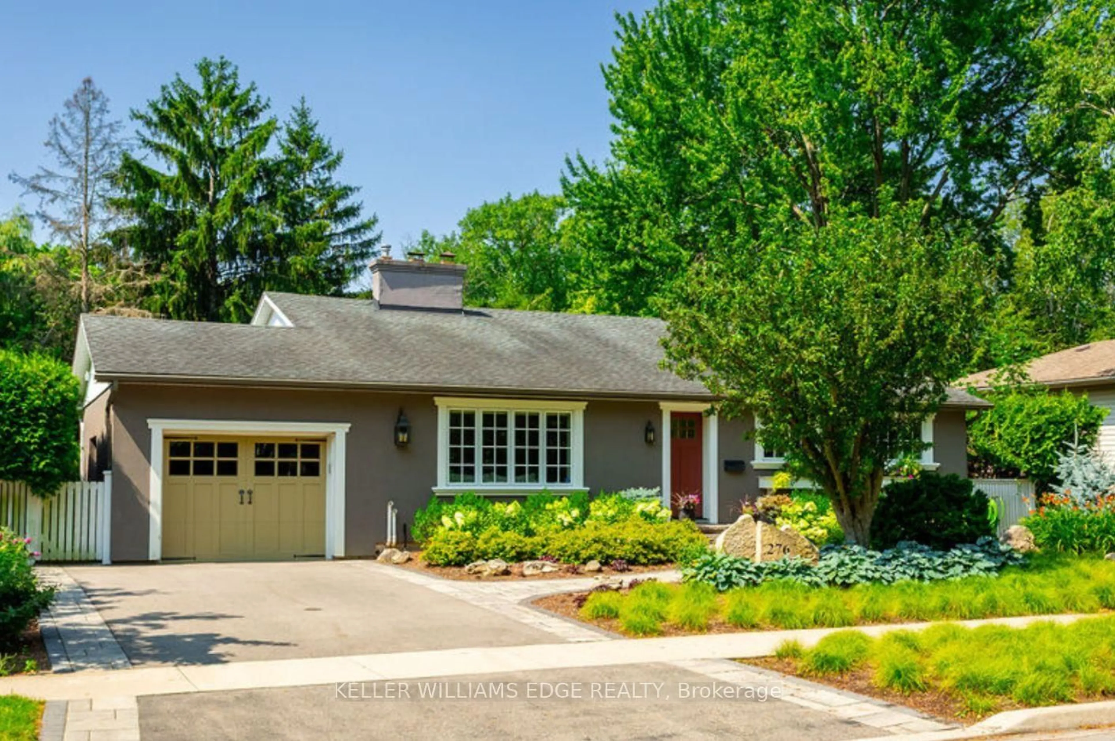 Home with brick exterior material, street for 276 Malvern Rd, Burlington Ontario L7N 1Z6