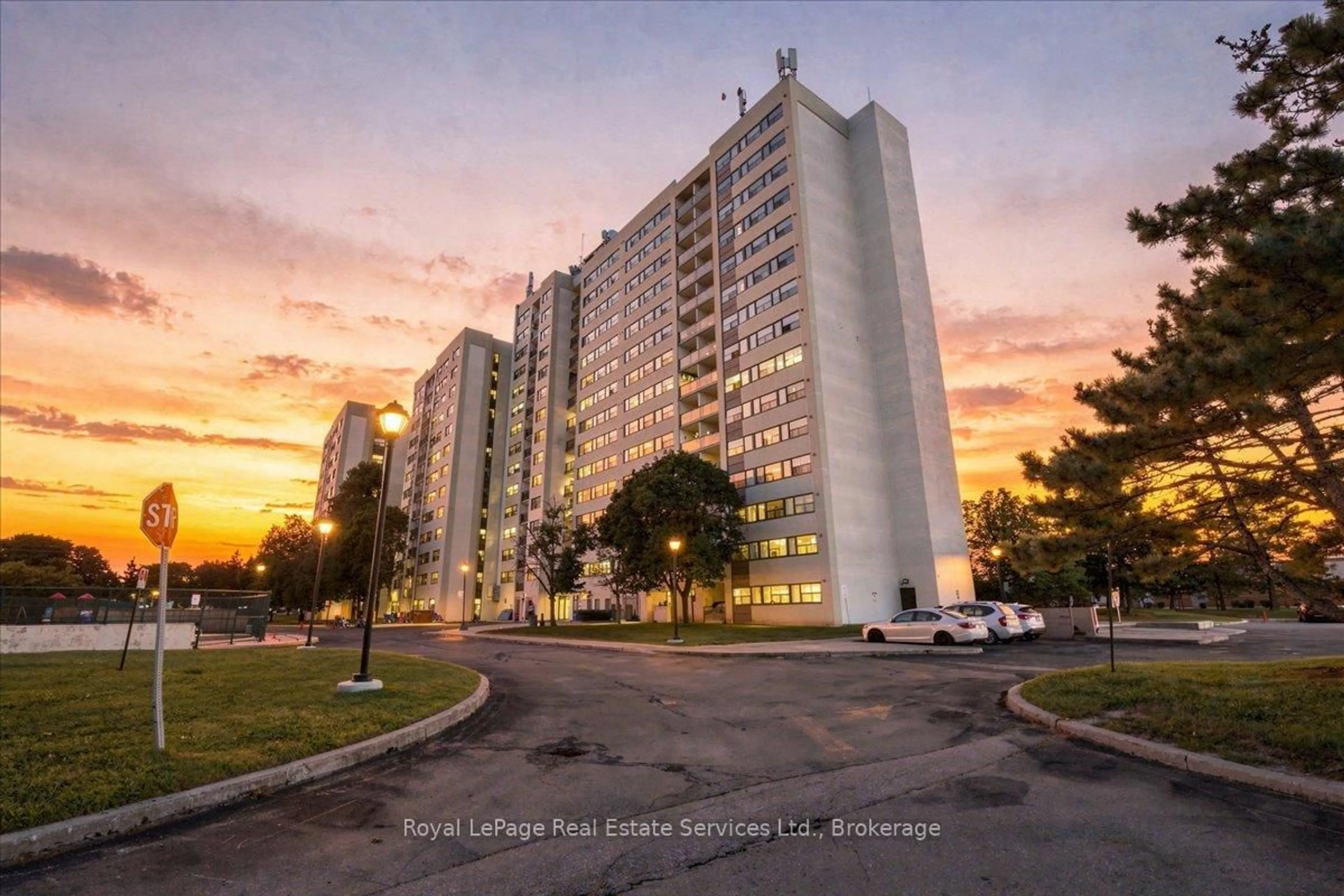 Unknown for 2900 Battleford Rd #1112, Mississauga Ontario L5N 2V9