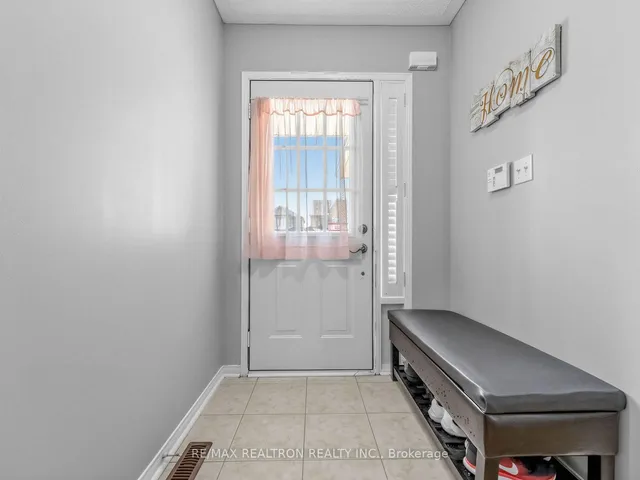 4841 Apple Blossom Circ, Mississauga 4