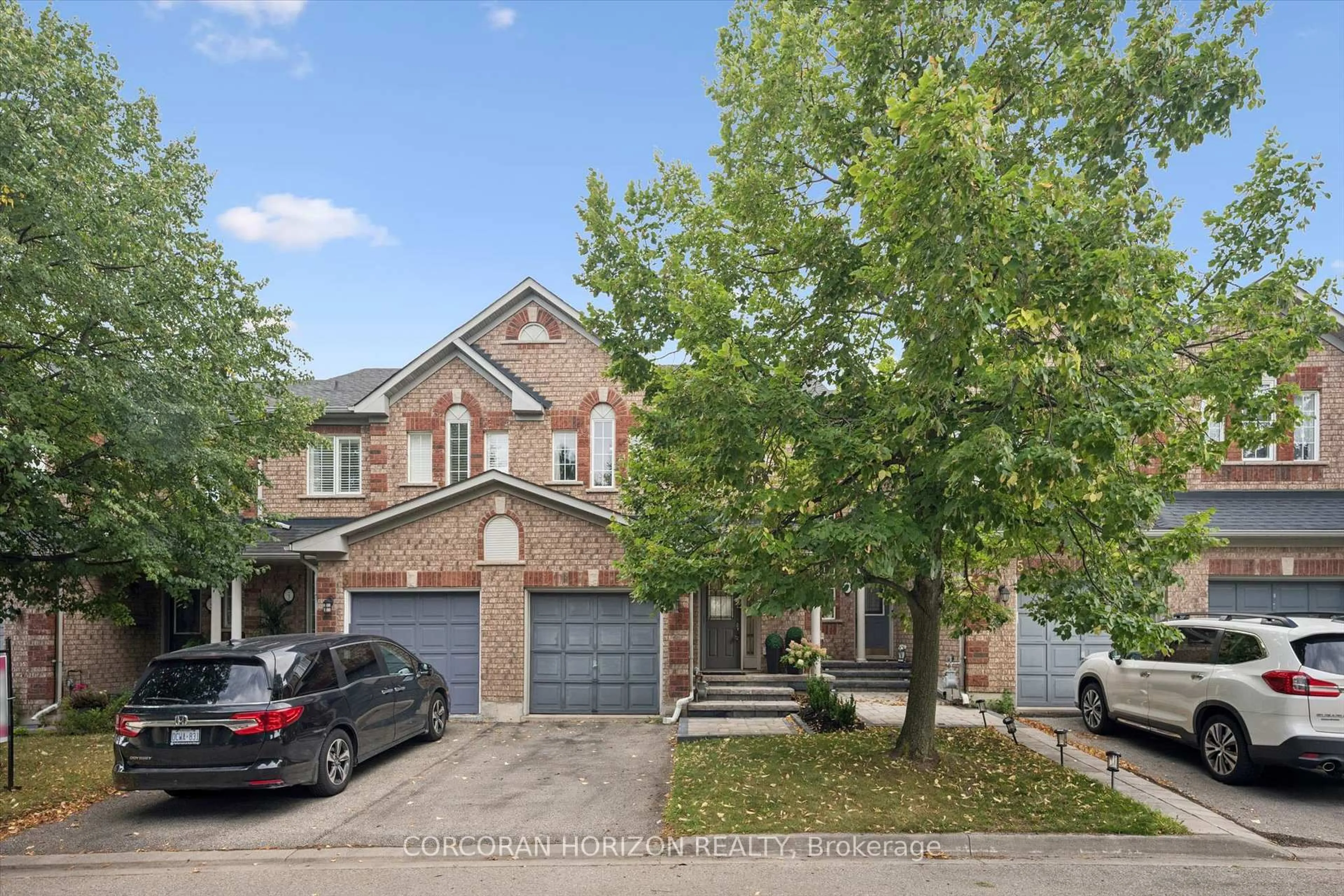 Home with brick exterior material, street for 2970 Berwick Dr #4, Burlington Ontario L7M 4M3